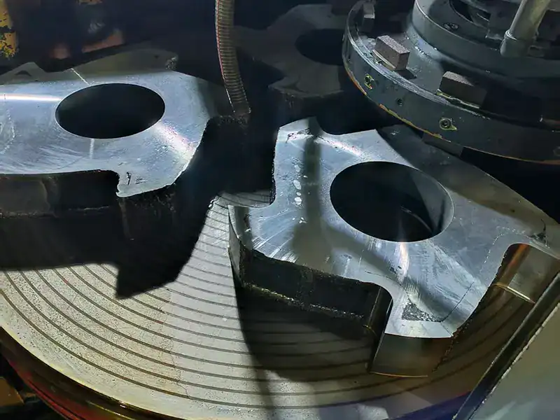 破砕機大型刃物,二軸破砕機刃物,工業用破砕機刃物,シュレッダー粗大ゴミ刃物